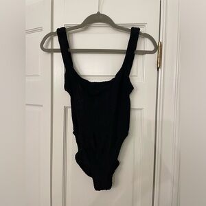 BLACK HUNZA G ONE PIECE